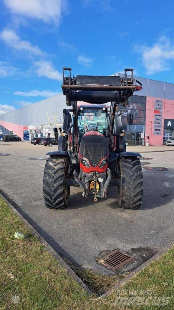 Valtra T 214 Ciągniki rolnicze
