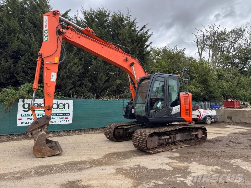 Hitachi ZX 135 US-5B Koparki gąsienicowe