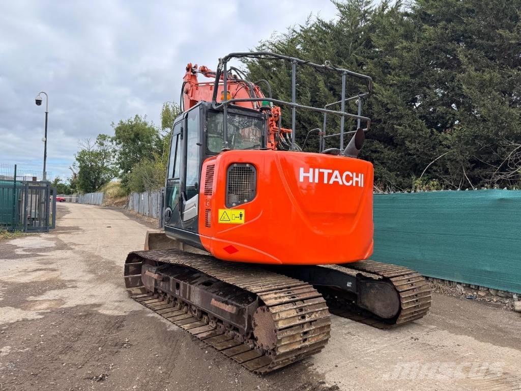 Hitachi ZX 135 US-5B Koparki gąsienicowe