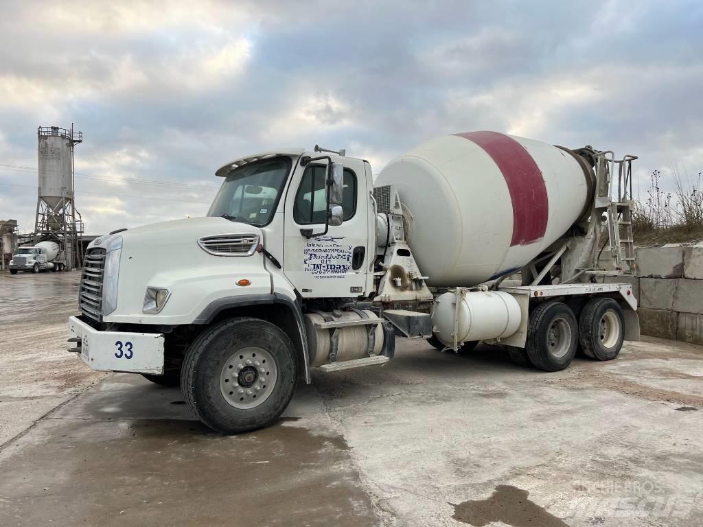 Freightliner SD 114 Inne