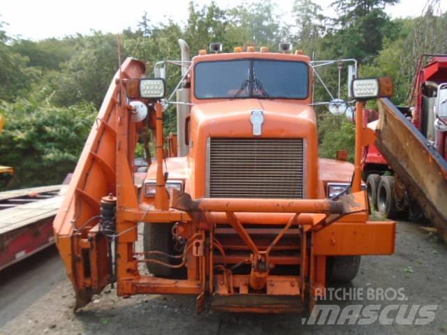 Kenworth T 400 Lemiesze i pługi śnieżne