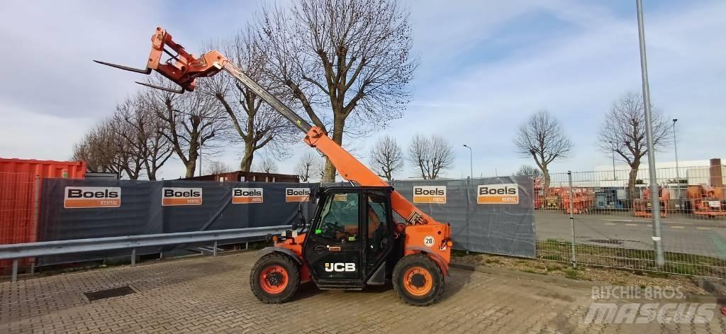JCB 525-60 T4 F Ładowarki teleskopowe
