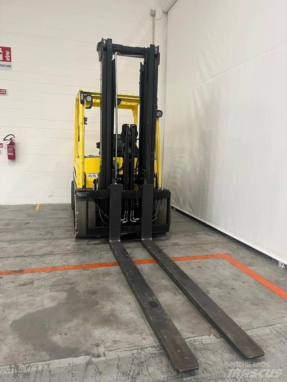 Hyster J5.5XN6 Wózki elektryczne