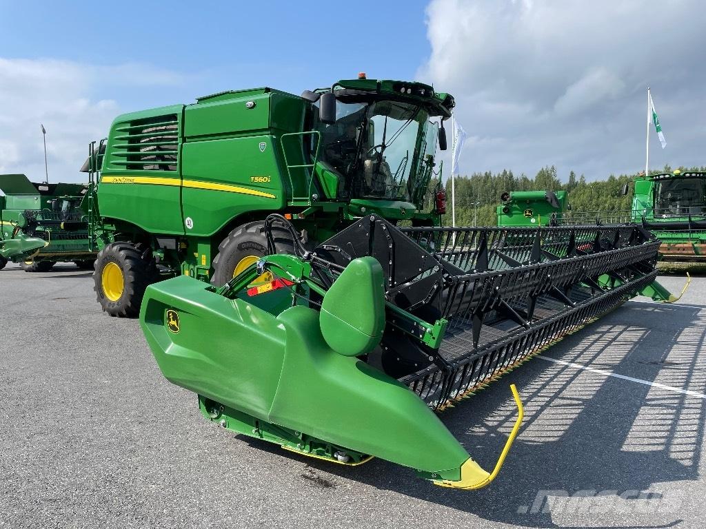 John Deere T 560 i Kombajny zbożowe