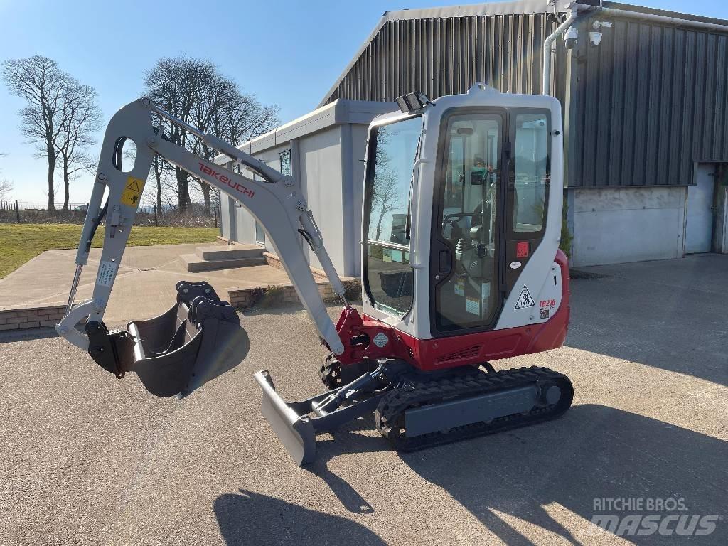 Takeuchi TB 216 Minikoparki