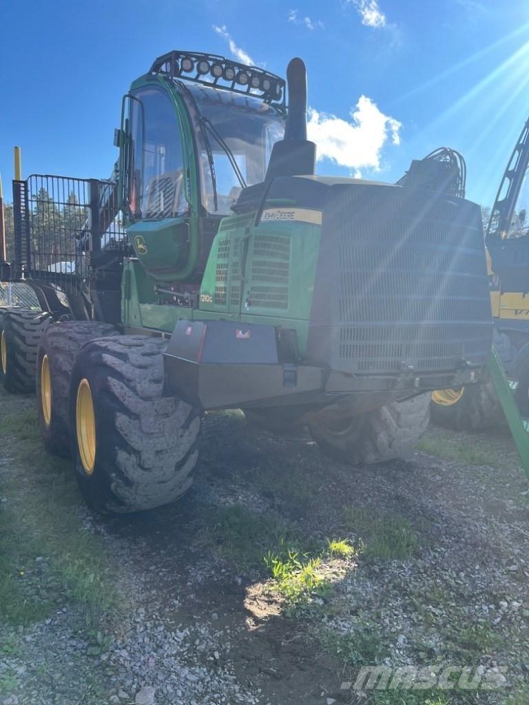 John Deere 1210 G Forwardery