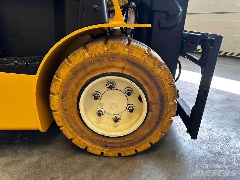 Yale ERP35VL Wózki elektryczne