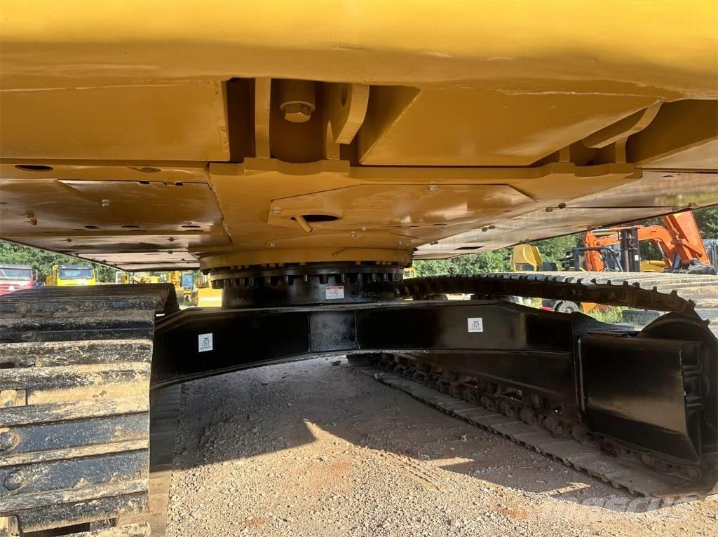 CAT 320C Koparki gąsienicowe