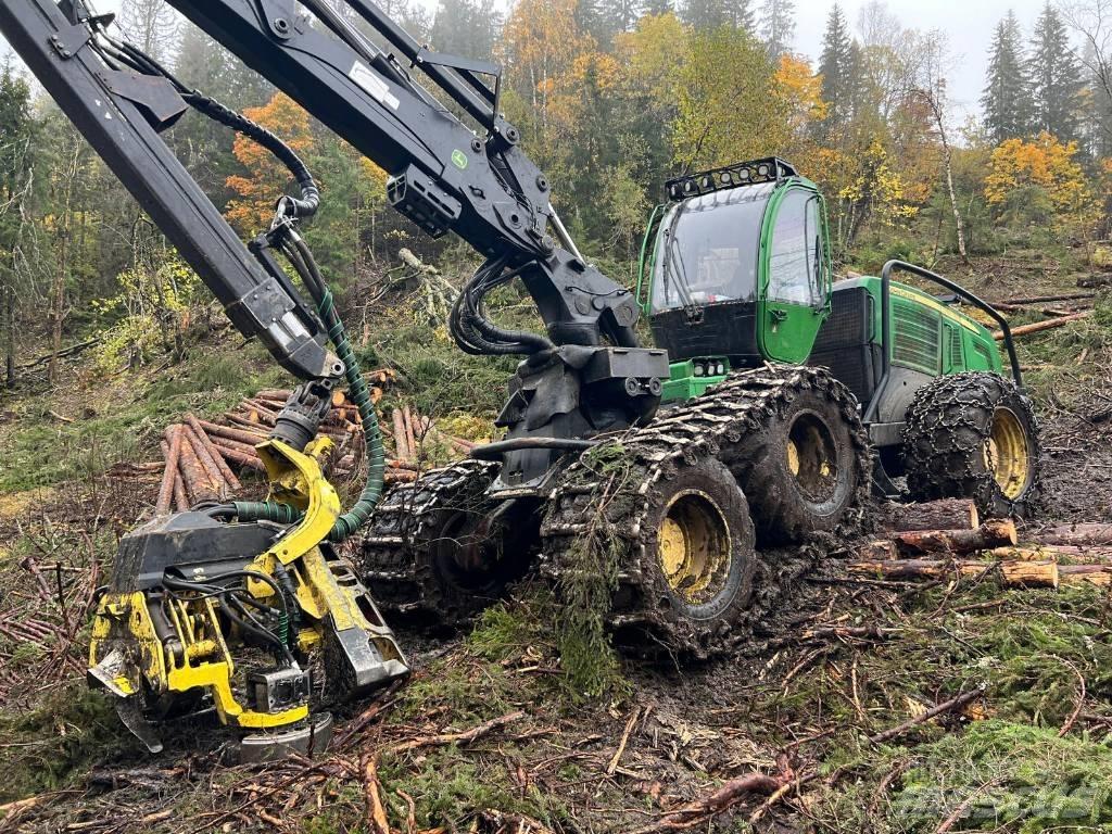 John Deere 1270 E Harwestery