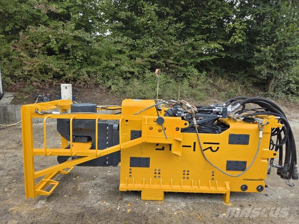 Bauer Vibro MR 145 V Urządzenia do palowania akcesoria i części zamienne