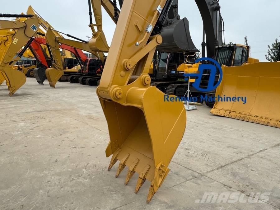 CAT 320D2 Koparki gąsienicowe