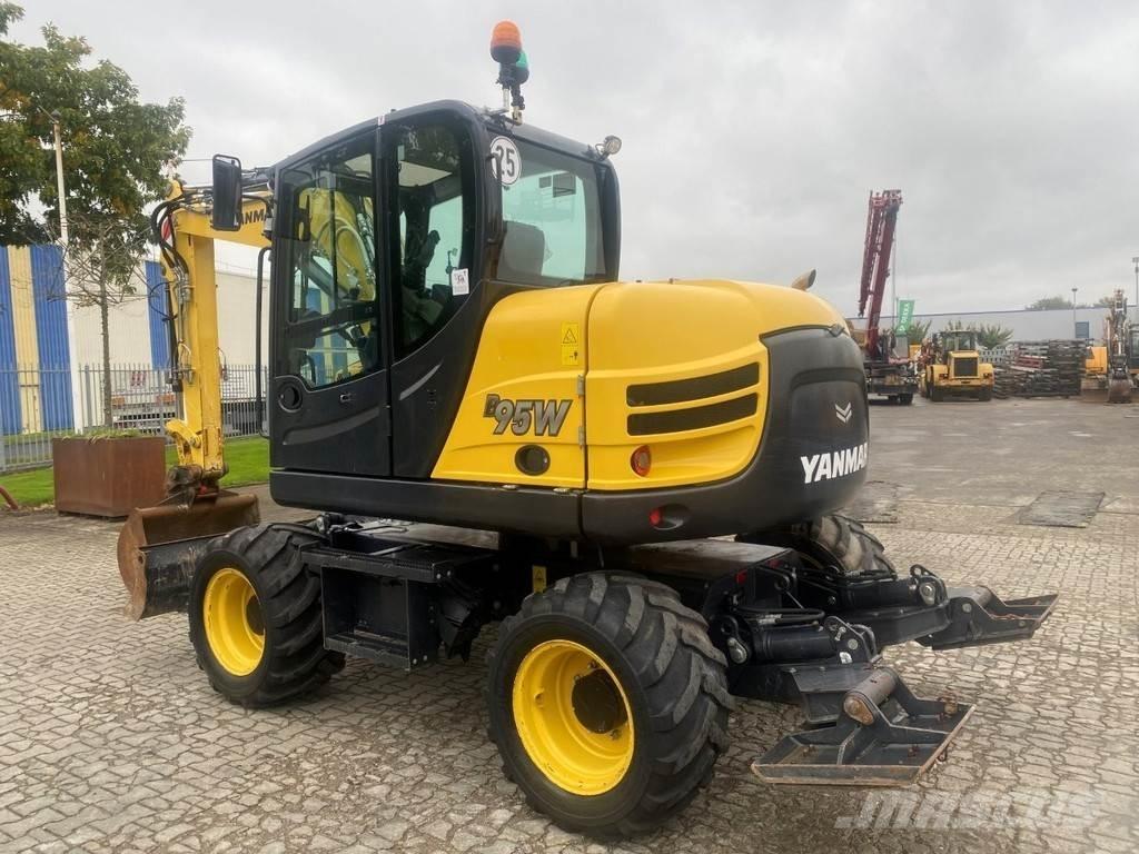 Yanmar B95w NVT Koparki kołowe