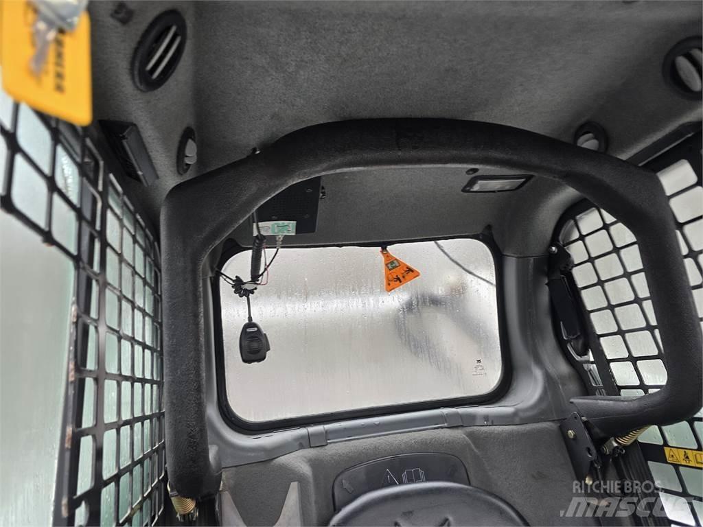 Bobcat S590 Ładowarki burtowe