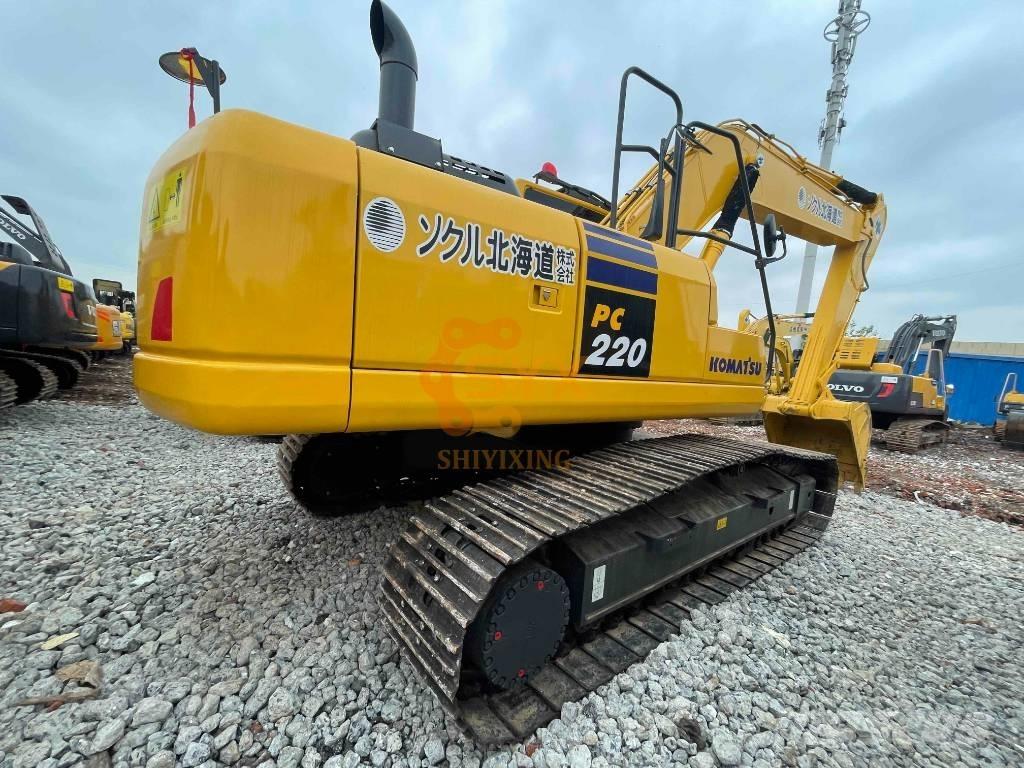 Komatsu PC 220-8M0 Koparki gąsienicowe