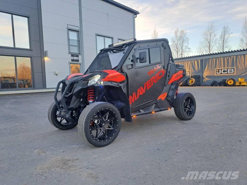 Can-am Maverick 700 Ciągniki rolnicze