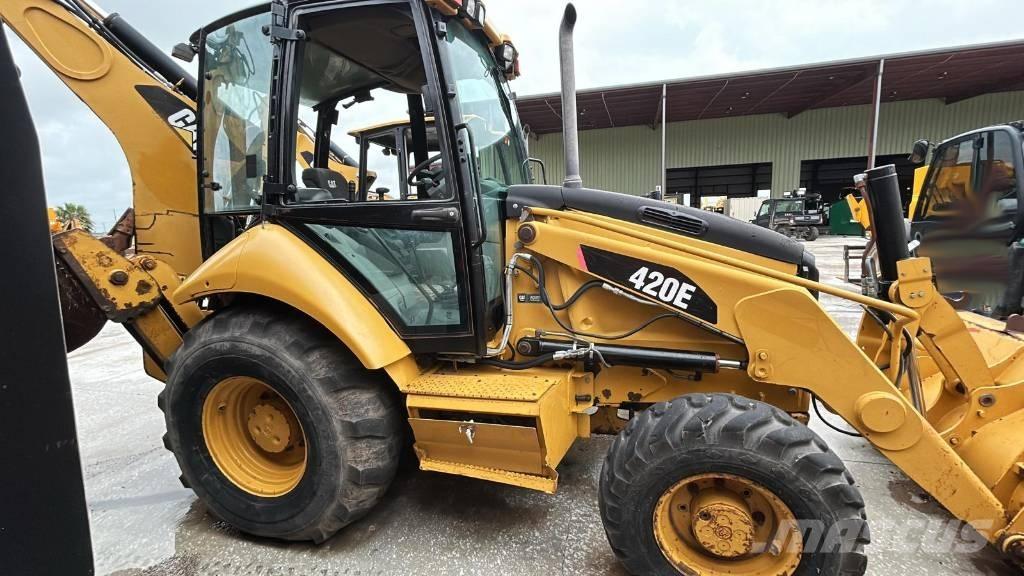 CAT 420 E Koparko-ładowarki