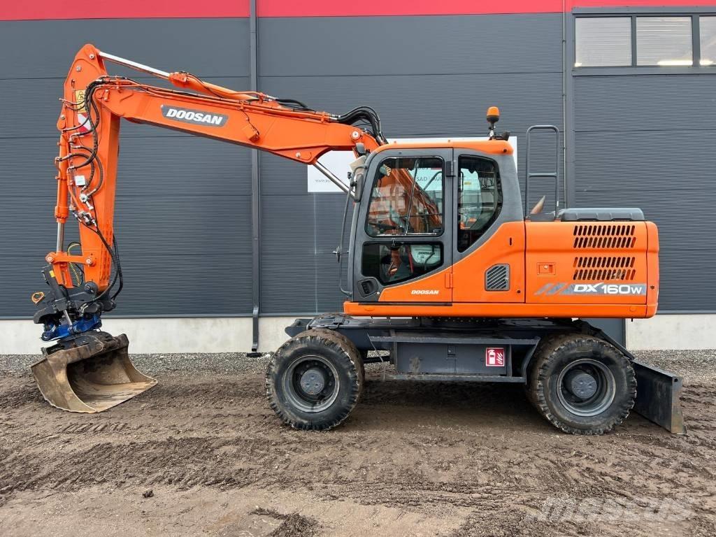 Doosan DX 160 W-3 Koparki kołowe