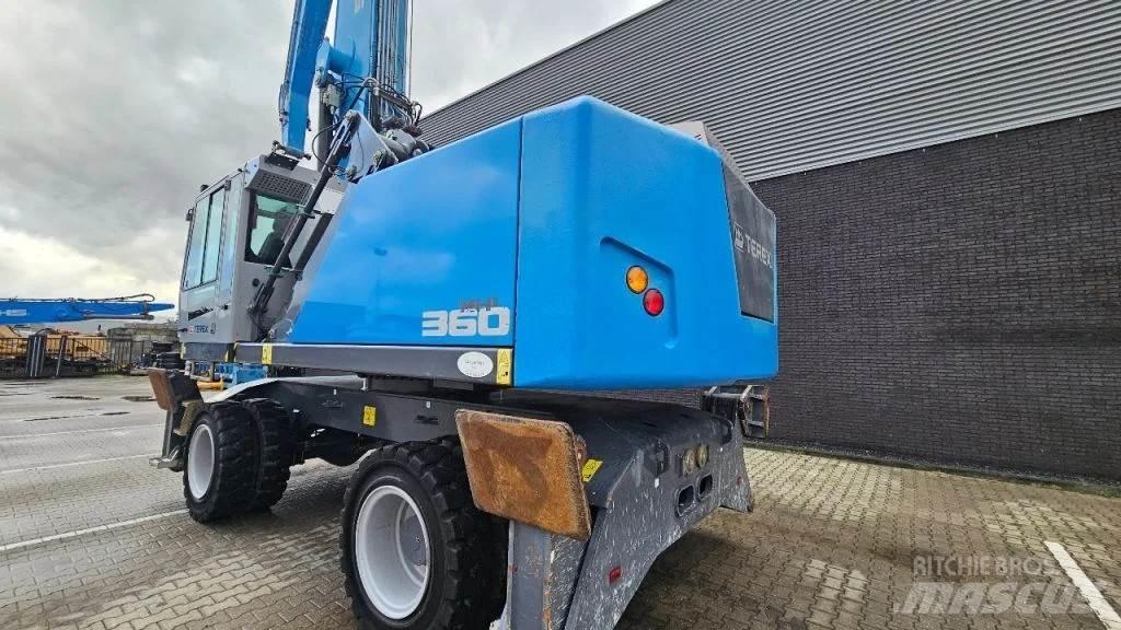 Fuchs MHL360 Koparki przeładunkowe