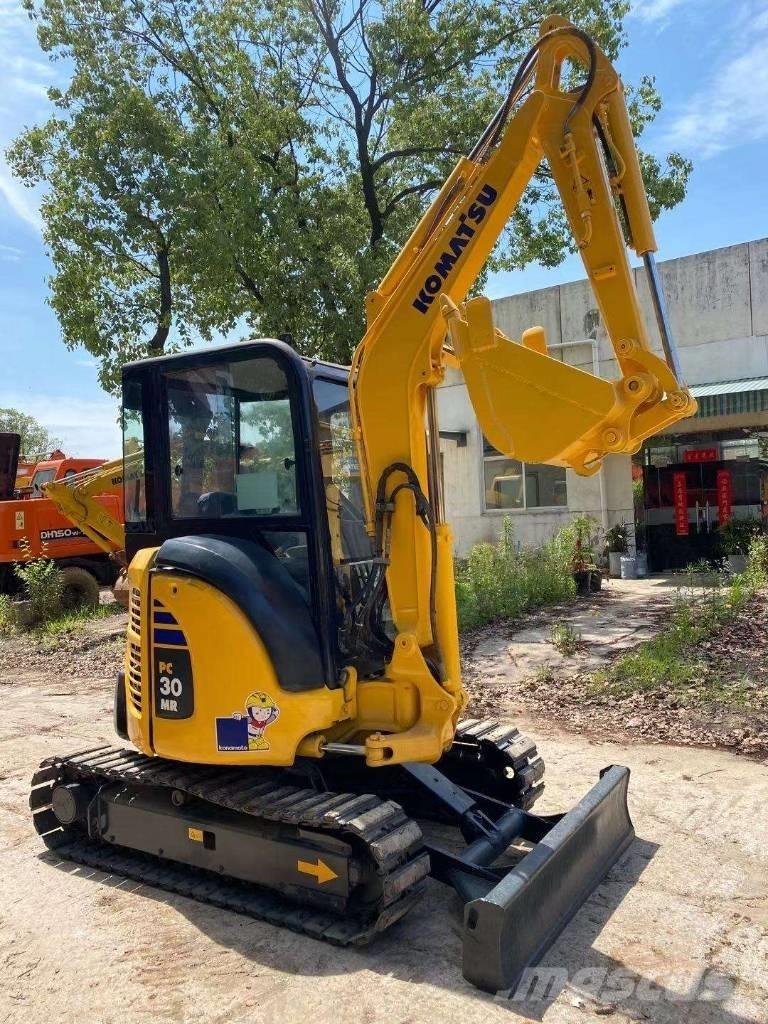 Komatsu PC 30 MR Minikoparki