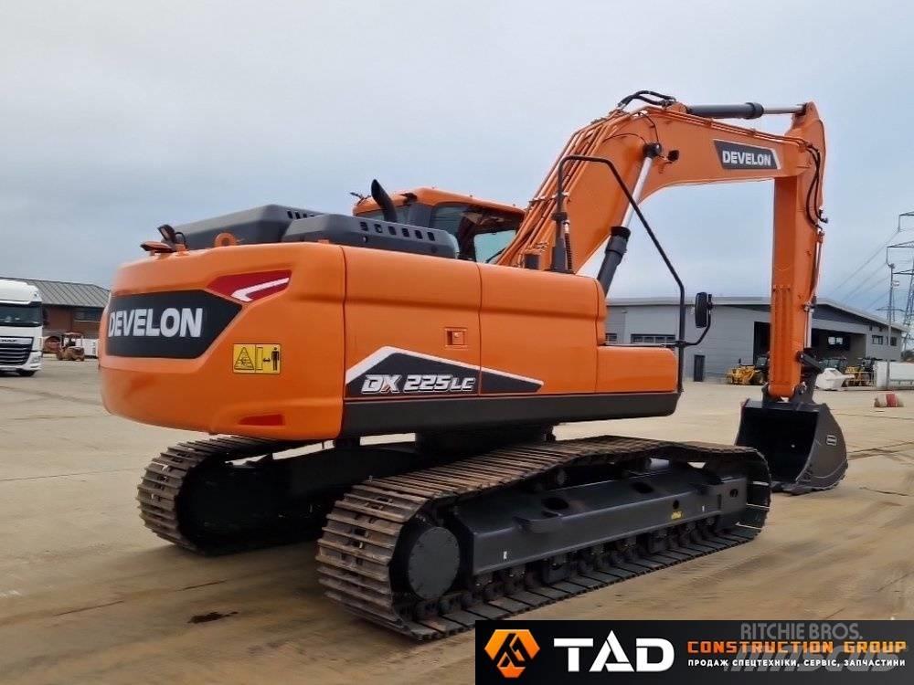 Develon DX 225 LC-7M Koparki gąsienicowe