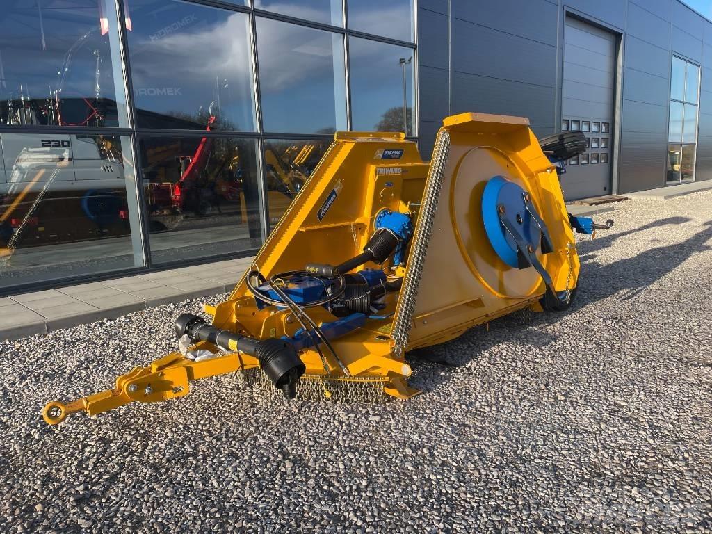 Bomford TriWing 4600 Kosiarki