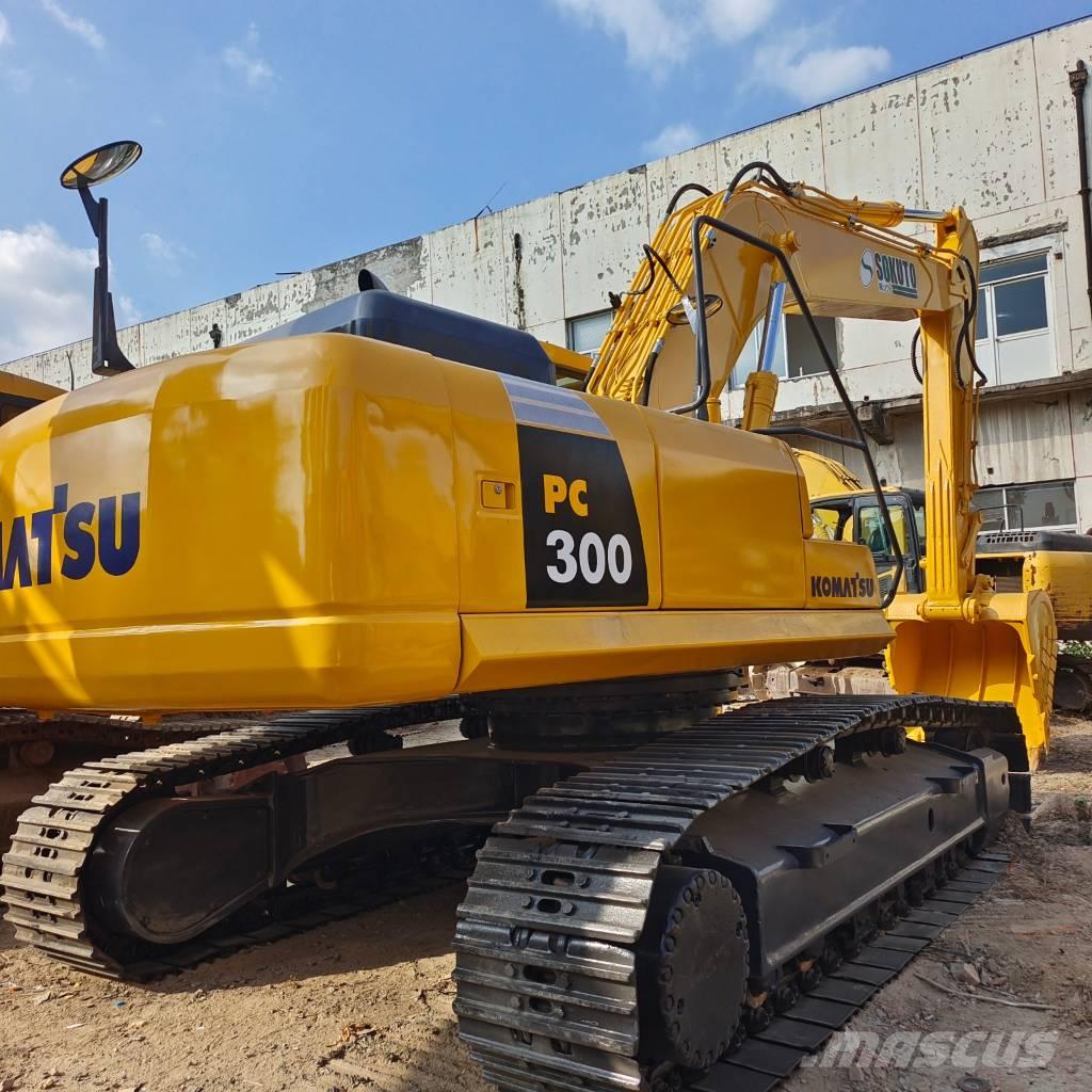Komatsu PC 300 Koparki gąsienicowe