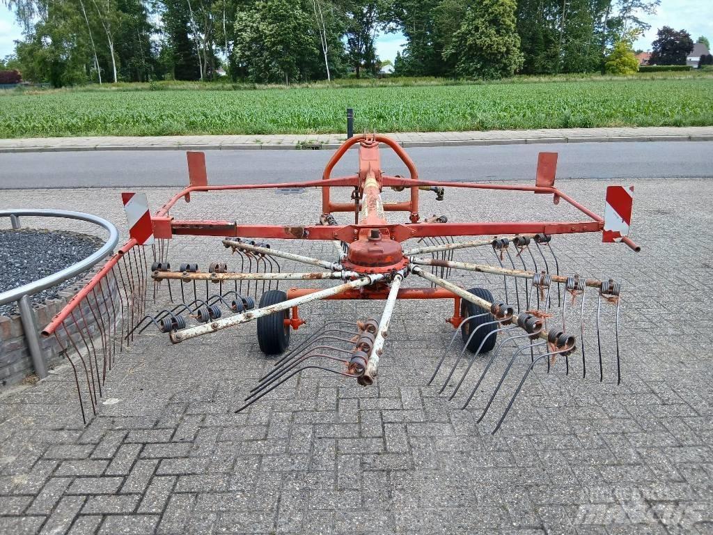 Kuhn GA 301 Ciągnikowe żniwiarki pokosowe