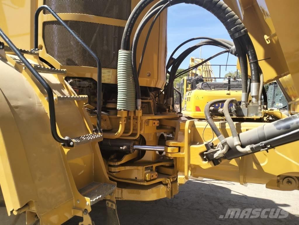 CAT 740 B Wozidła przegubowe