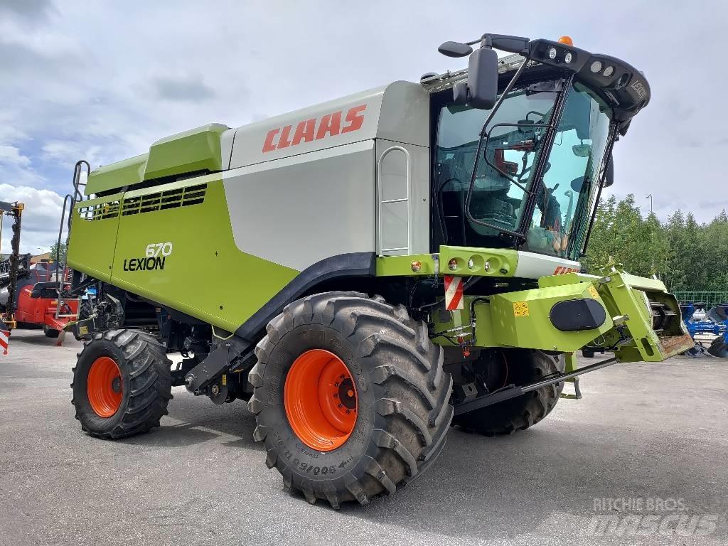 CLAAS Lexion 670 Kombajny zbożowe
