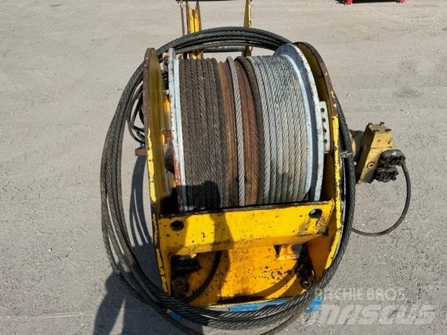 Bauer used winch Sprzęt wiertniczy części zamienne i akcesoria