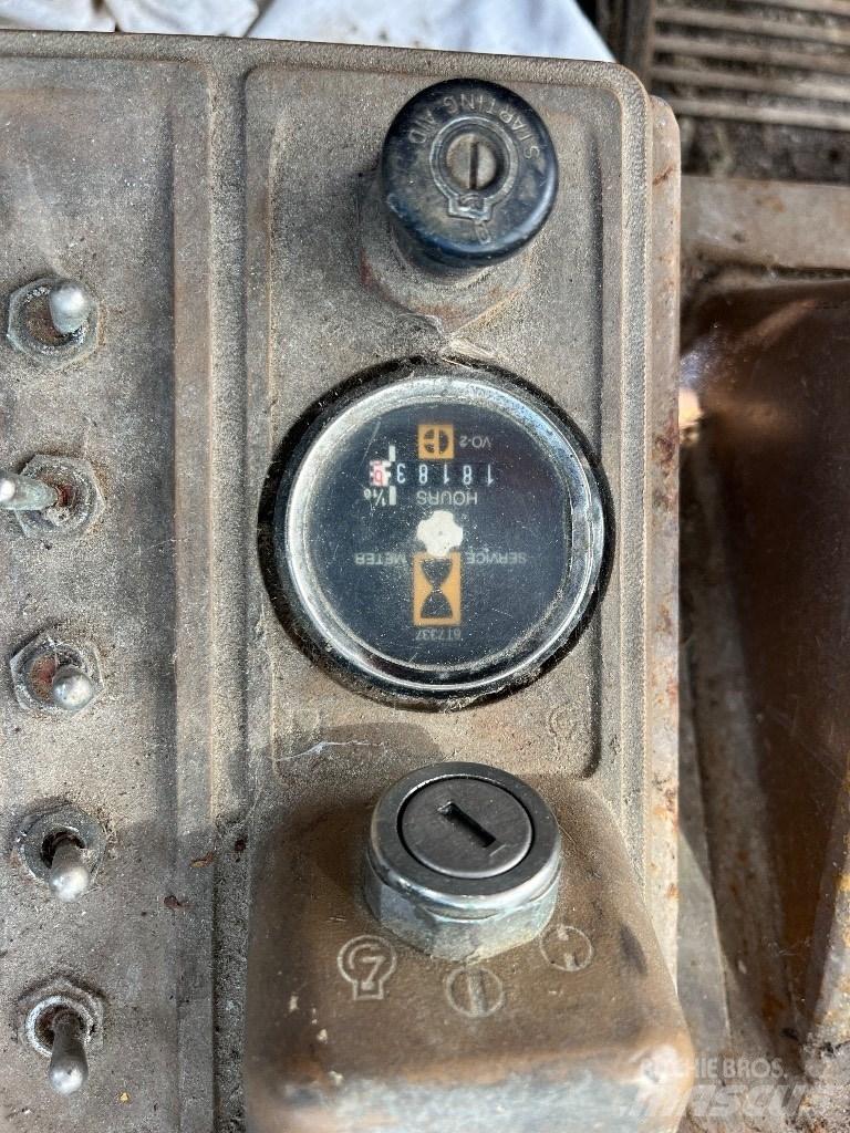 CAT 826 G Kompaktory
