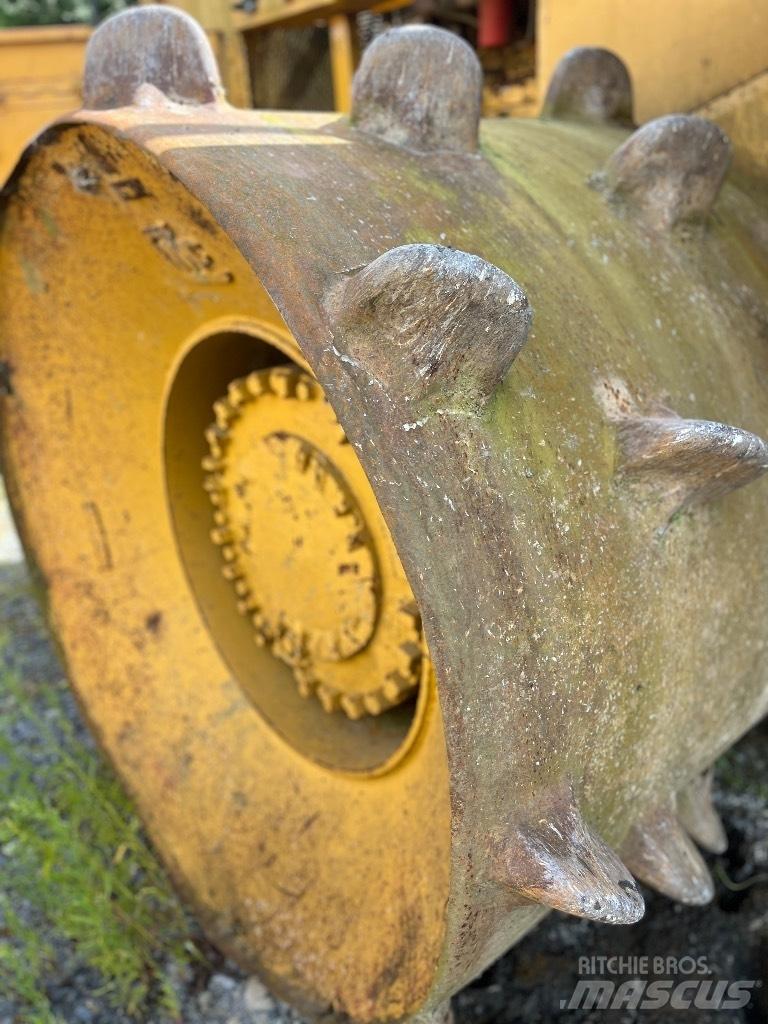 CAT 826 G Kompaktory