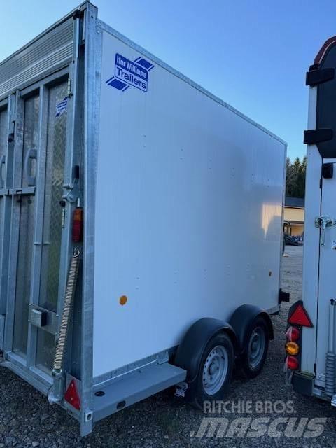 Ifor Williams BV105 Przyczepy ze skrzynią zamkniętą