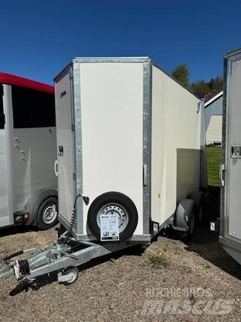 Ifor Williams BV105 Przyczepy ze skrzynią zamkniętą