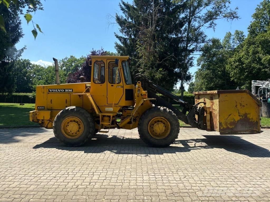Volvo BM 4300 Ładowarki kołowe