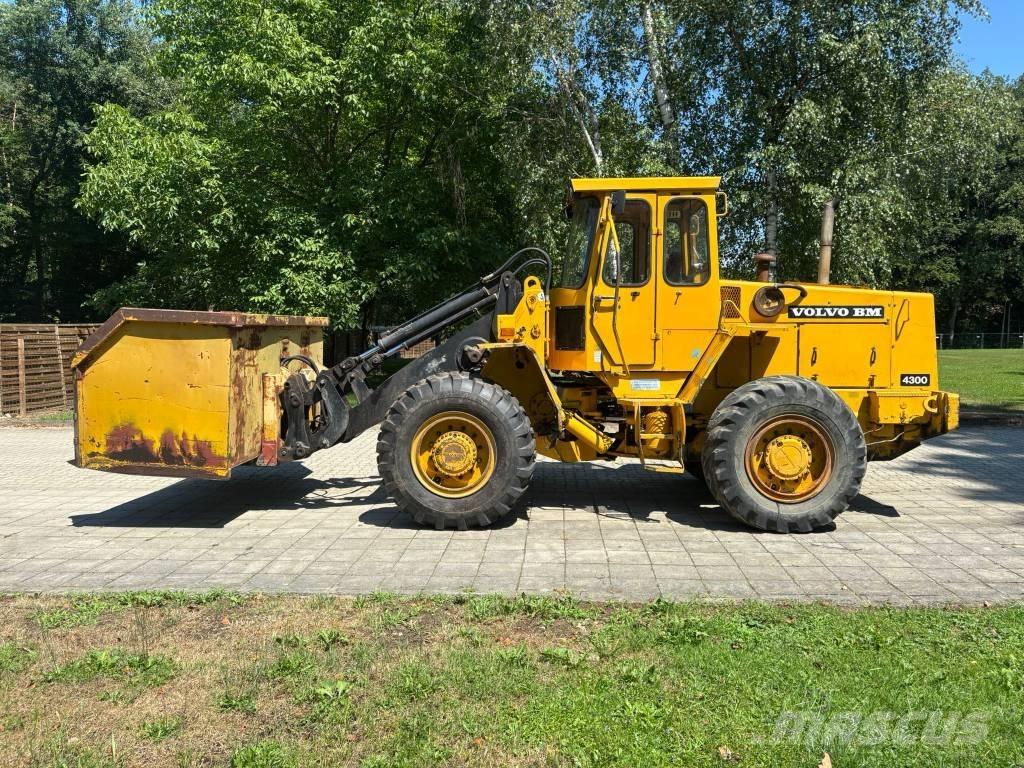 Volvo BM 4300 Ładowarki kołowe