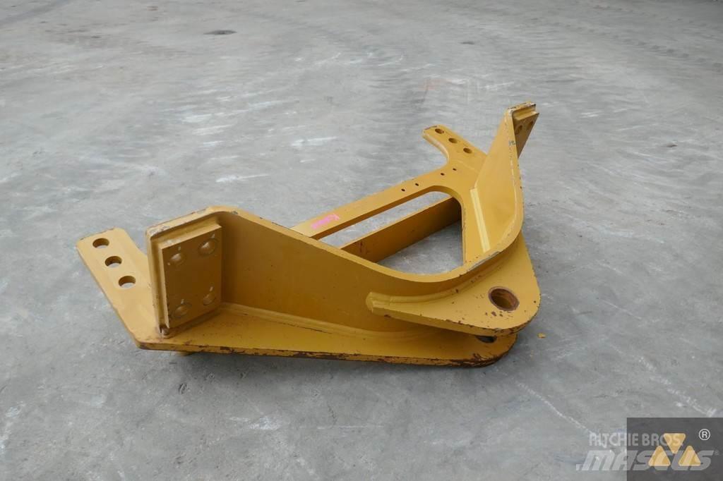 CAT 140M3 Drawbar Transport - Inne