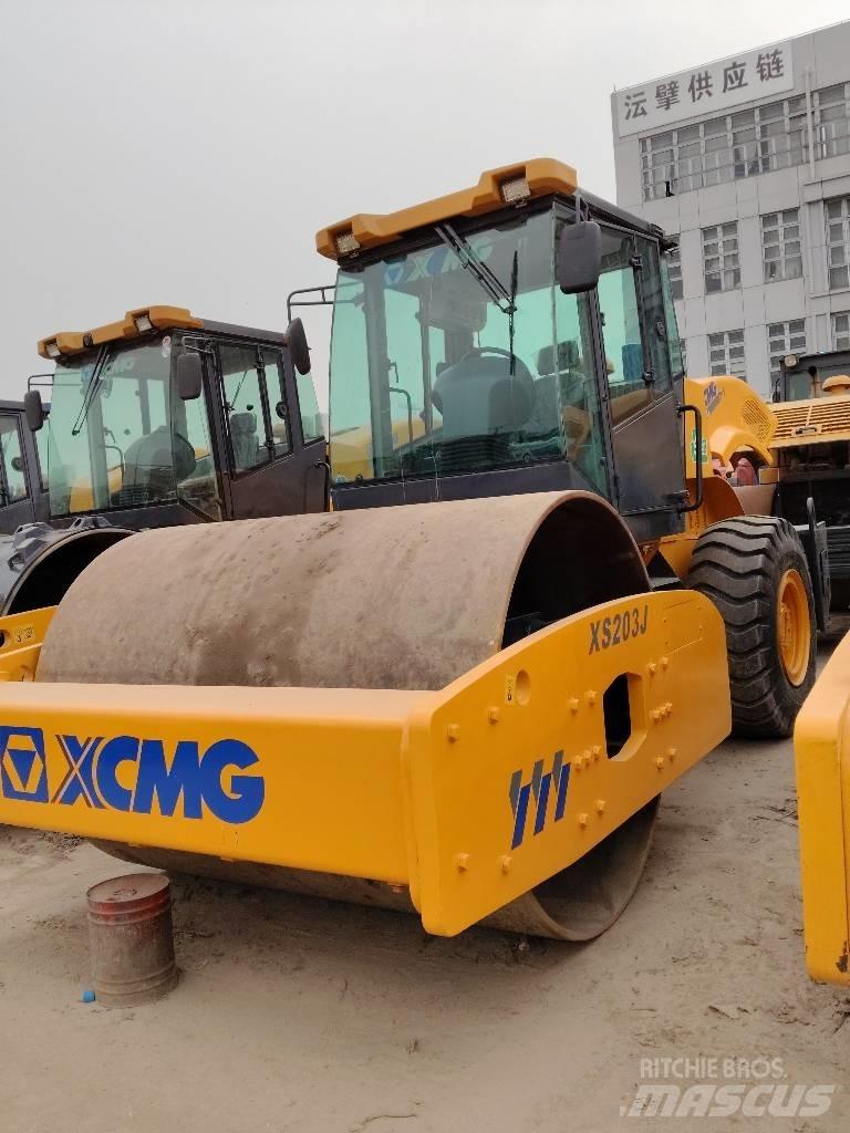 XCMG XS 203 J Walce jednobębnowe