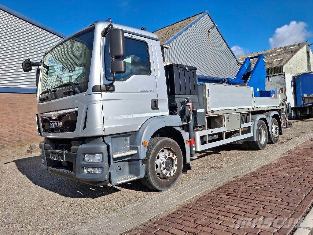 MAN TGM 26.340 6x2 Samochody ciężarowe ze skrzynią zamkniętą