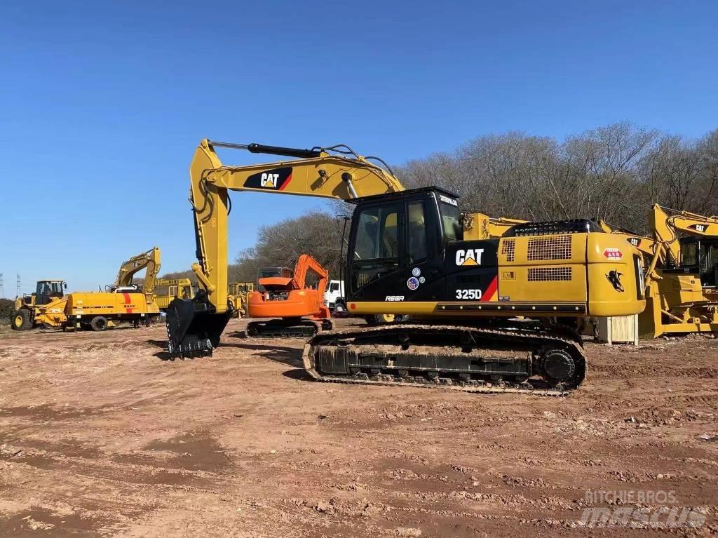 CAT 325 D L Koparki gąsienicowe