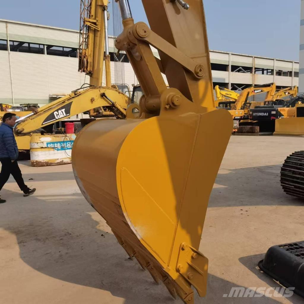 CAT 320 B L Koparki gąsienicowe