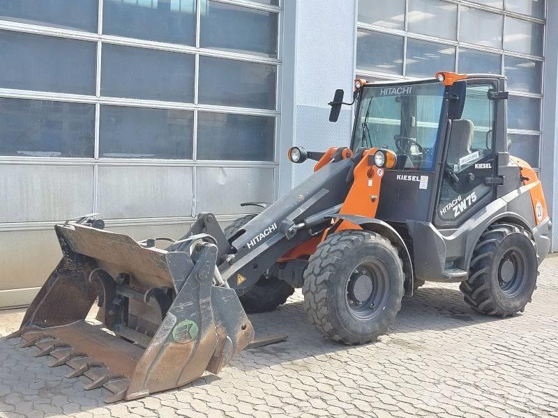 Hitachi ZW 75-6 Ładowarki burtowe