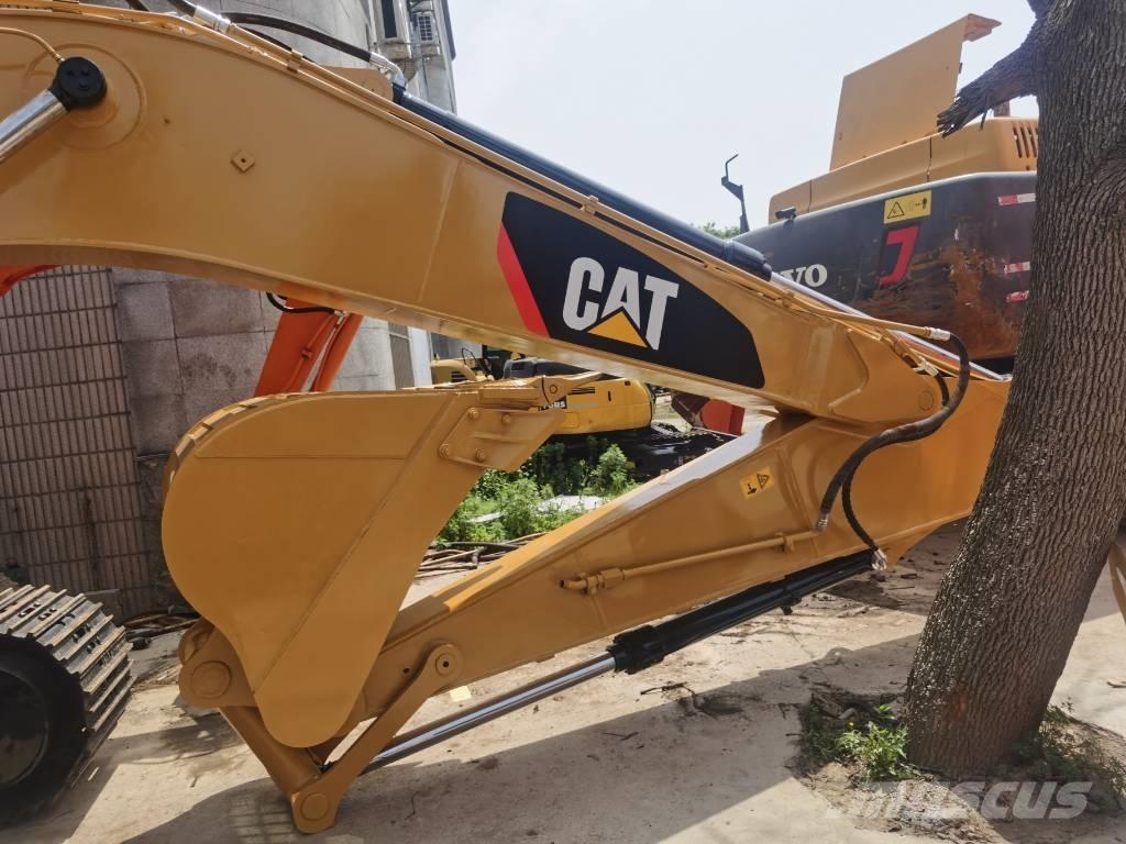CAT 320 D Koparki gąsienicowe