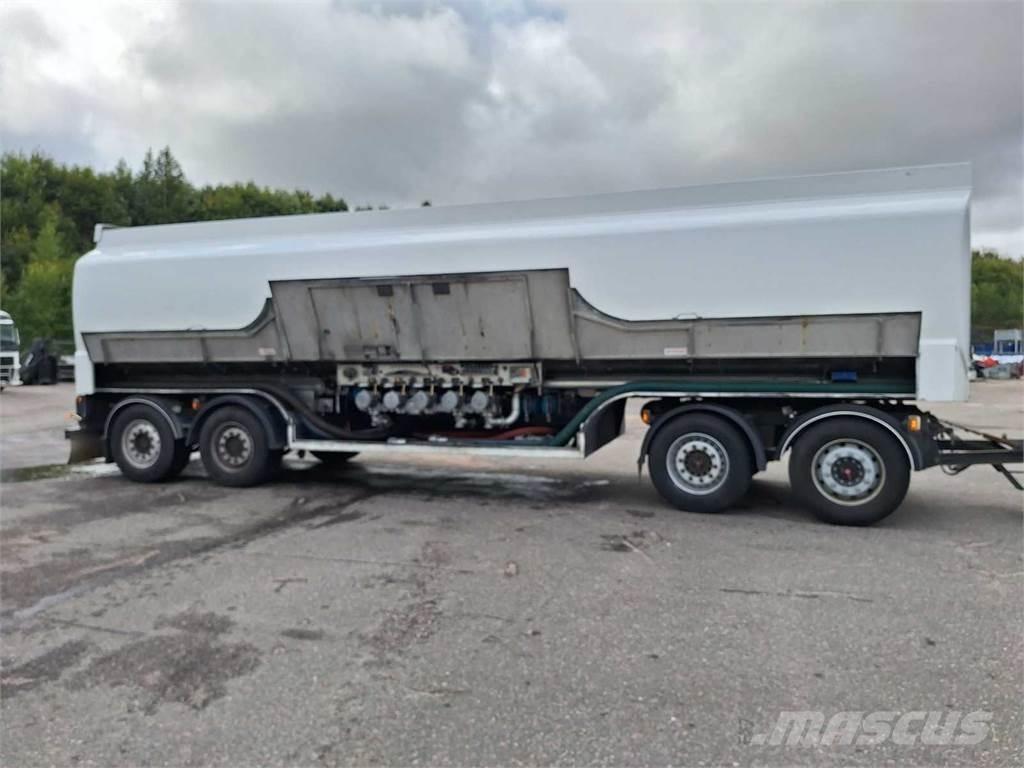 SAF/Mattila MS4 Przyczepy cysterny