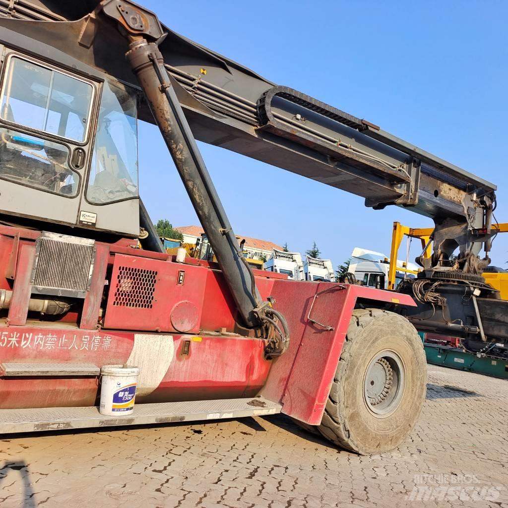Kalmar DRD450 Wózki typu Reachstacker