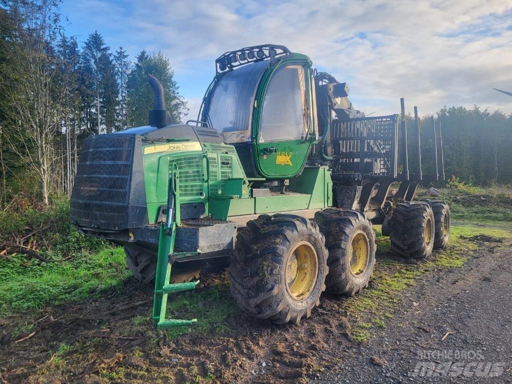 John Deere 1210 G Forwardery