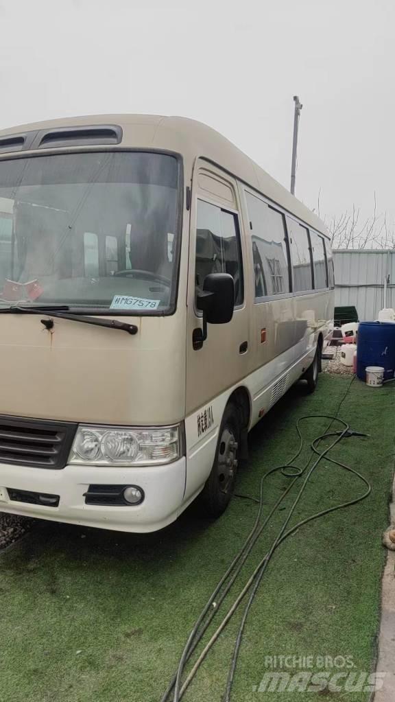 Toyota Coaster Autobusy międzymiastowe