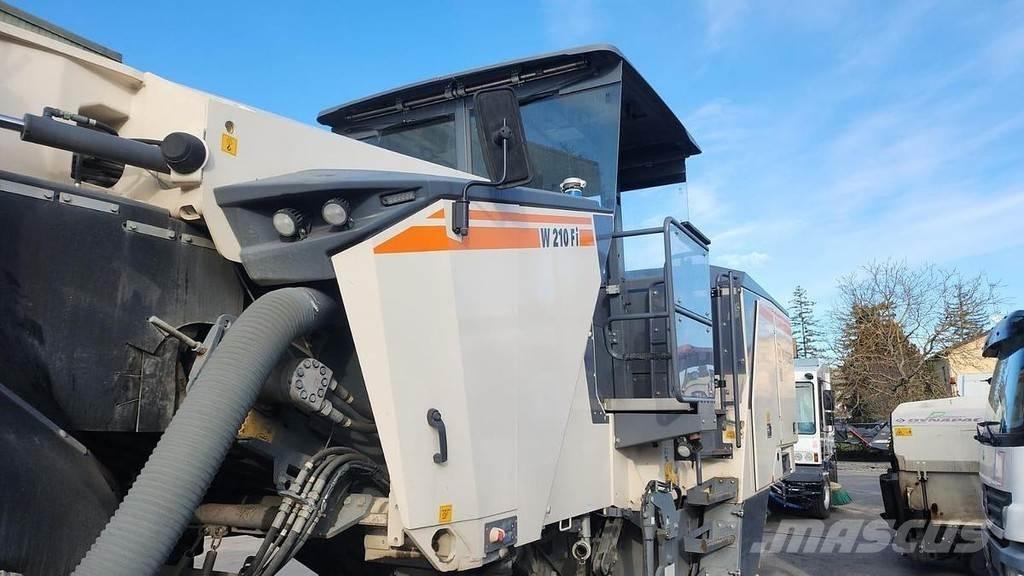 Wirtgen W210 FI Beton-maszyny do przerobu kamienia