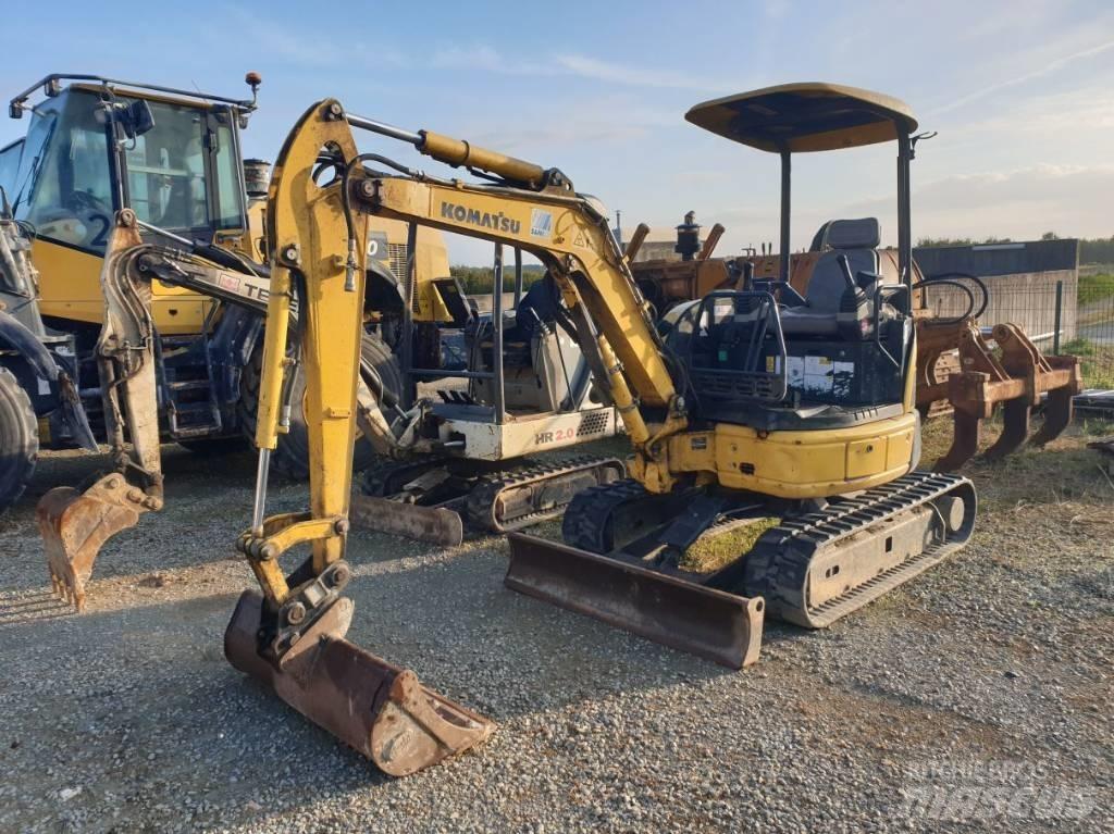 Komatsu PC26MR-3 Minikoparki