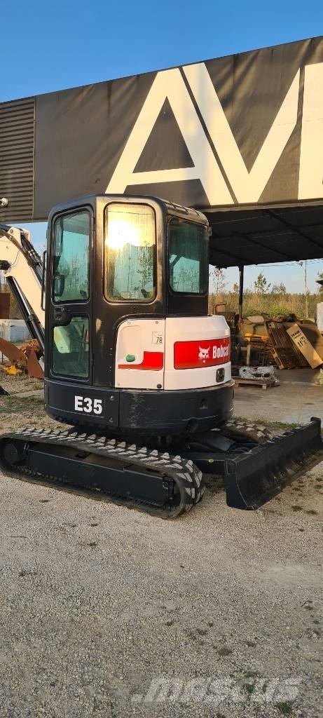 Bobcat E 35 Minikoparki